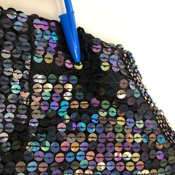 Royal Feelings Vintage Sequin Sleeveless Top with Silk Lining - Picture 6 of 7